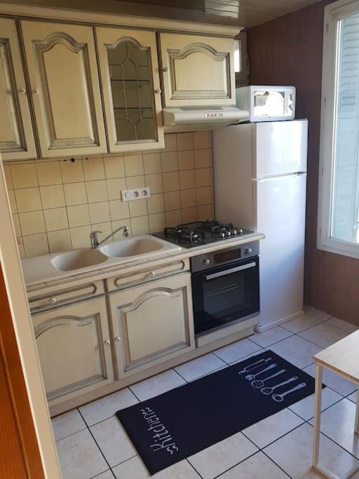 Superbe Appartement En Residence Prive Avec Un Parking Prive Scionzier Extérieur photo